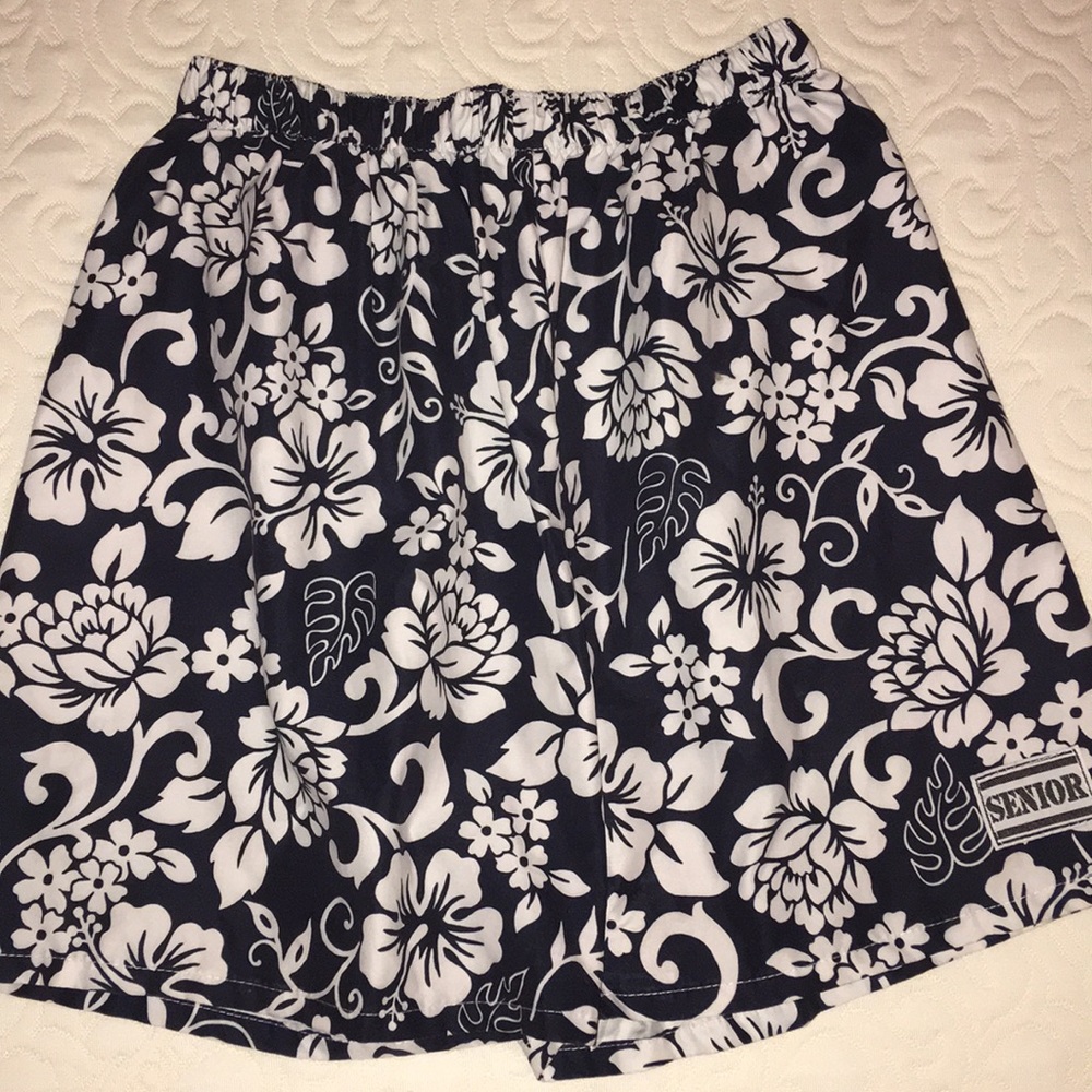 Hawaiian Flower Print Microfiber Shorts